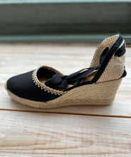 Load image into Gallery viewer, Castaner Comin Espadrilles - 7cm - Black
