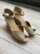 Load image into Gallery viewer, Castaner Bianca Espadrilles - 7cm - Ivory
