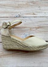 Load image into Gallery viewer, Castaner Bianca Espadrilles - 7cm - Ivory
