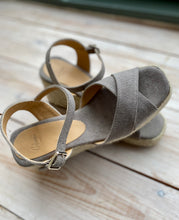 Load image into Gallery viewer, Castaner Thea Jute Espadrilles - 8cm - Grey
