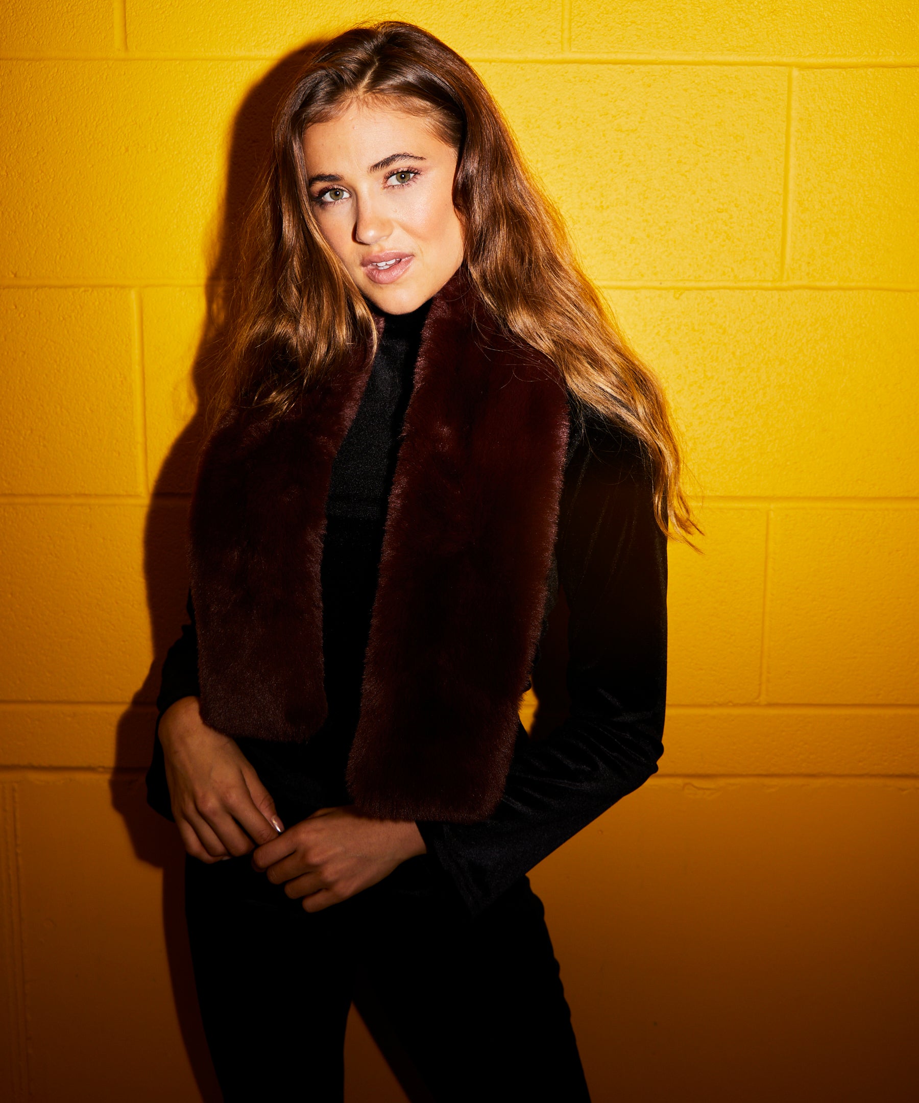 Betsy Faux Fur Collar