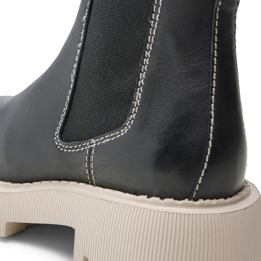 Sondergaard chelsea boots discount