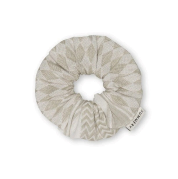 Mio Scrunchie