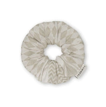 Load image into Gallery viewer, Summery Copenhagen Mio Scrunchie
