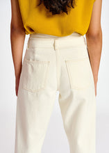 Load image into Gallery viewer, Essentiel Antwerp Benim Jeans - Ecru
