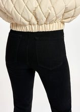 Load image into Gallery viewer, Essentiel Antwerp Cava Jeans
