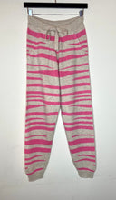 Load image into Gallery viewer, Jumper 1234 Tiger Joggers - Beige/Pink

