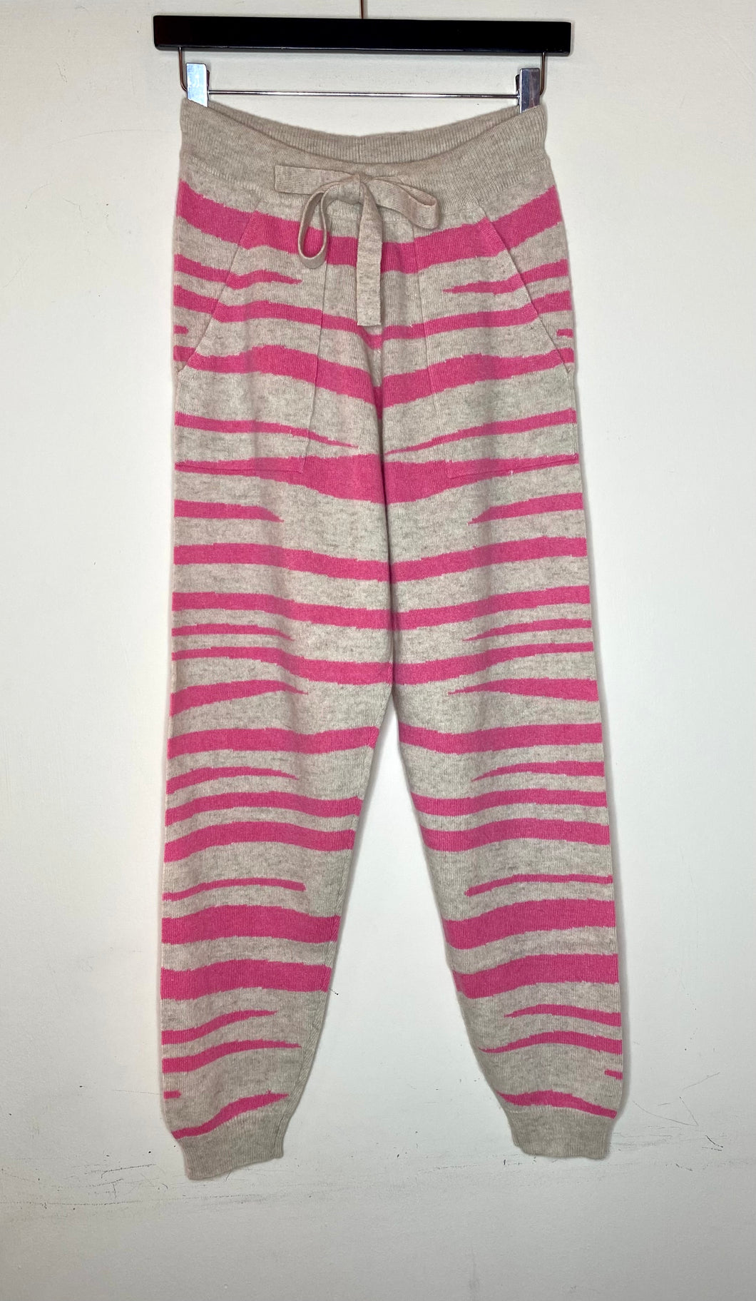 Jumper 1234 Tiger Joggers - Beige/Pink